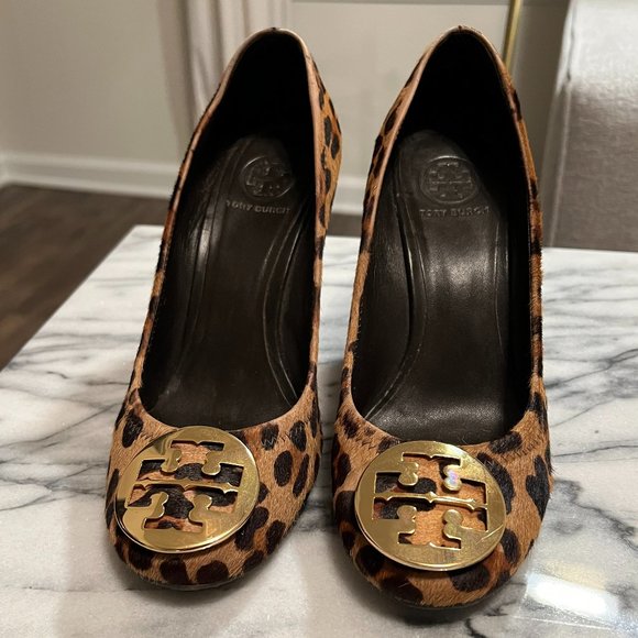 Tory Burch Sophie Wedge - Leopard - Picture 2 of 10